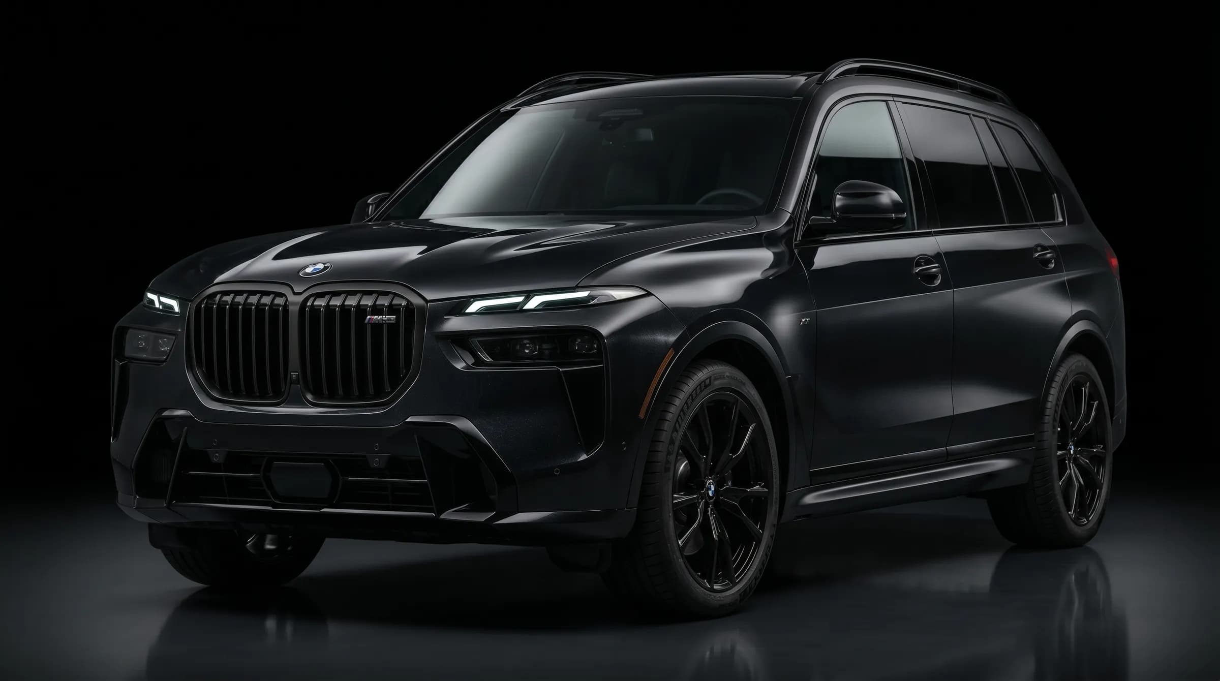 BMW 7 серии после полного антихрома — все хромированные элементы оклеены матовой чёрной плёнкой