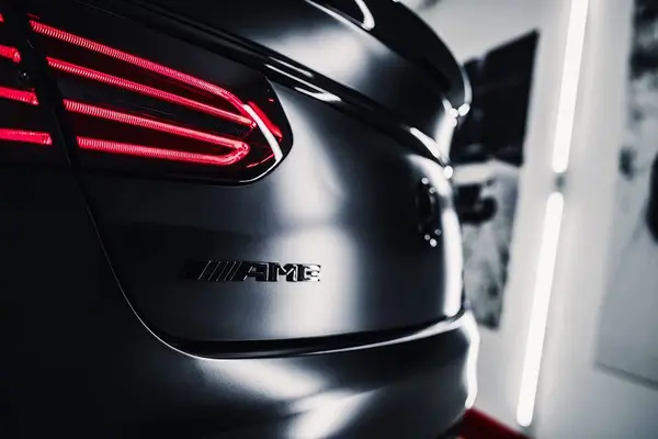 GLE Coupe 43 AMG
Оклейка кузова в Black satin. Оклейка всех серебристых элементов в чёрный глянец (антихром). Покраска шильдов gle 43 amg в чёрный глянец. Реставрация и покраска дисков в Black satin. Покраска насадок глушителя в чёрный глянец. Покраска суппортов в красный глянец. Тонировка передней и задней оптики. Оклейка порогов текстурной пленкой. Оклейка зеркал и стоек между дверей полиуретановой защитной пленкой